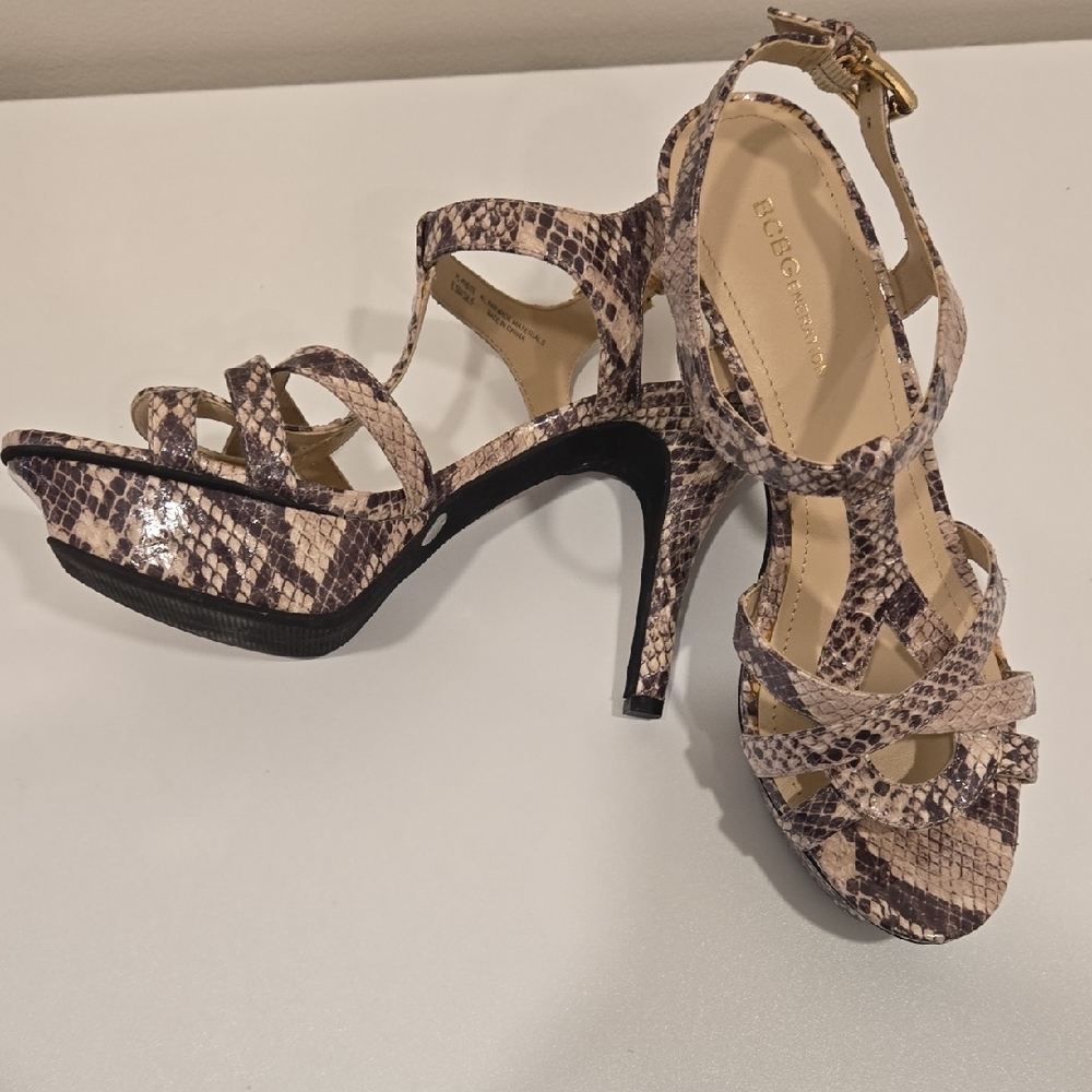 BCBGeneration Snakeskin Strappy Heels **NWOT** - Picture 6 of 9